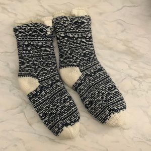 Womens slipper/socks never worn black and white one size